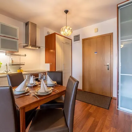 Ambria Promenada Apartament